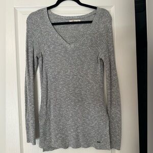 Hollister Grey Knit V-neck Sweater - Size S